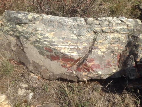 Гигантские зелёные валуны для ландшафтного дизайна весом более 5 тонн купить в Пущино