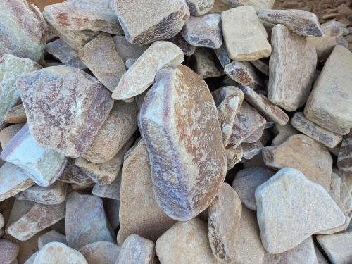 Златолит жёлтый, жёлто-зелёный глыбки и валуны для ланшафтного дизайна купить в Пущино