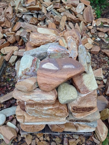 Златолит жёлтый, жёлто-зелёный глыбки и валуны для ланшафтного дизайна купить в Пущино