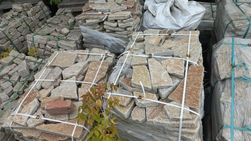 Гранитный плитняк галтованный для парковки купить в Пущино