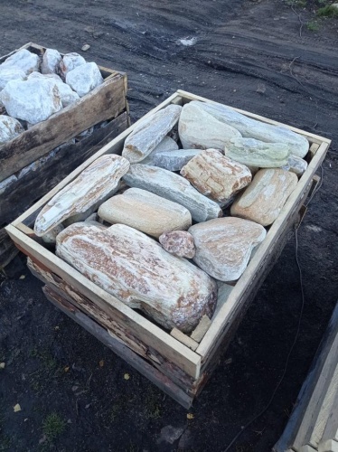 Златолит жёлтый, жёлто-зелёный глыбки и валуны для ланшафтного дизайна купить в Пущино