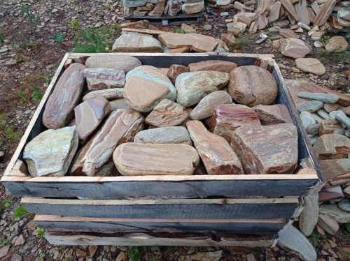 Златолит жёлтый, жёлто-зелёный глыбки и валуны для ланшафтного дизайна купить в Пущино